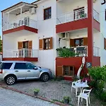 M&m Hotel apartamentowy Polychrono