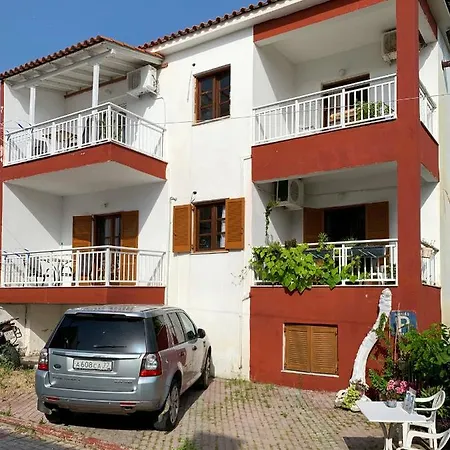 Aparthotel M&m Polychrono