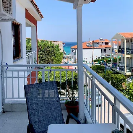 M&m Ξενοδοχείο με διαμερίσματα Πολύχρονο